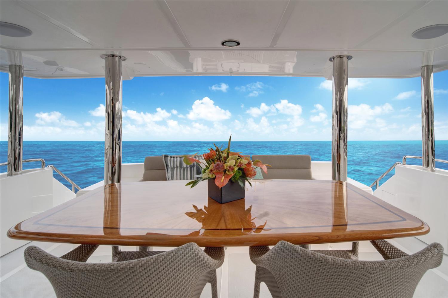 7 740 Deluxbridge Motoryacht Outer Reef Yachts
